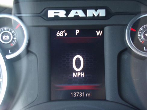 Used 2025 RAM 1500 Big Horn AWD/4WD image 22
