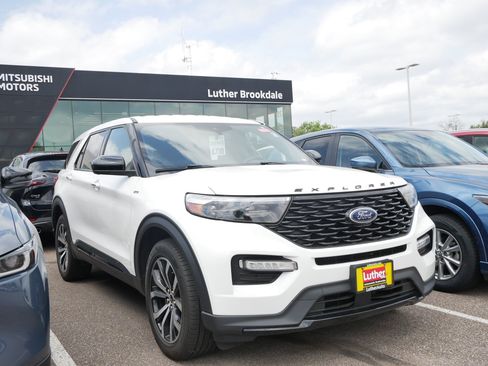 Used 2022 Ford Explorer ST-Line AWD/4WD image 1