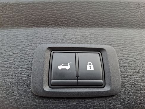 Used 2023 Mitsubishi Outlander SE AWD/4WD image 31