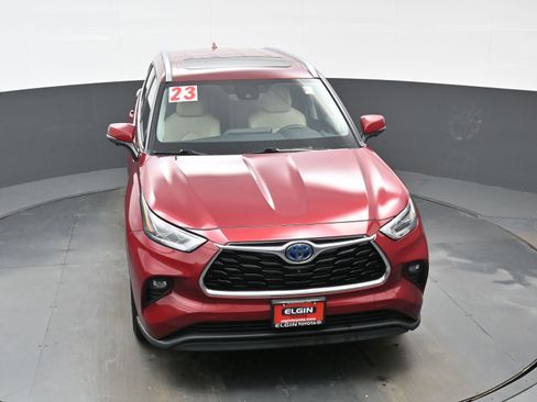 Used 2023 Toyota Highlander Limited image 37