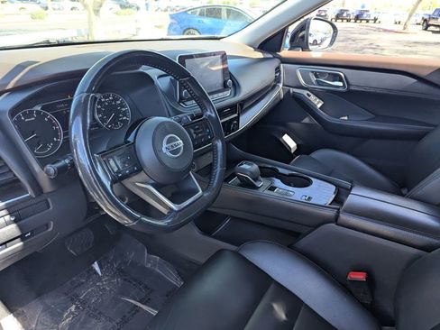 Used 2021 Nissan Rogue SL FWD image 18