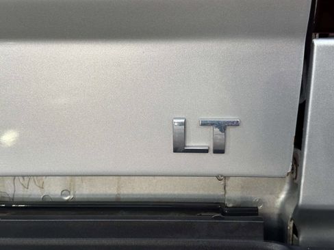 Used 2018 Chevrolet Silverado 2500 LT w/ All Star Edition image 17