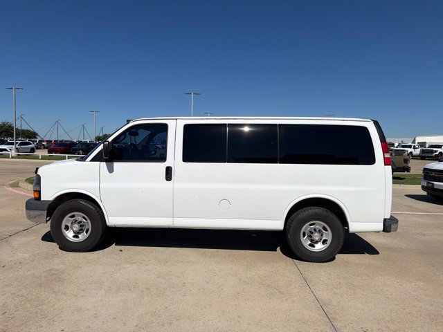 Used 2016 Chevrolet Express 2500 LT w/ LT Preferred Equipment Group RWD image 10