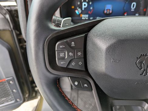 Used 2025 Ford Bronco Raptor AWD/4WD image 23