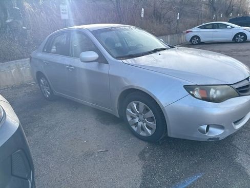 Used 2011 Subaru Impreza 2.5i image 7