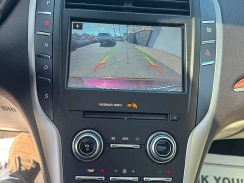 Used 2017 Lincoln MKC Select w/ Select Plus Package AWD/4WD image 10