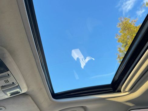 Used 2015 Subaru Legacy 2.5i Limited image 12