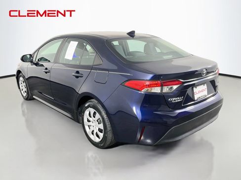 Used 2024 Toyota Corolla LE FWD image 9