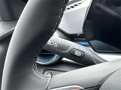 New 2025 Chevrolet Trax LT w/ Driver Confidence Package image 28