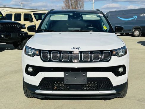 Used 2022 Jeep Compass Limited image 30