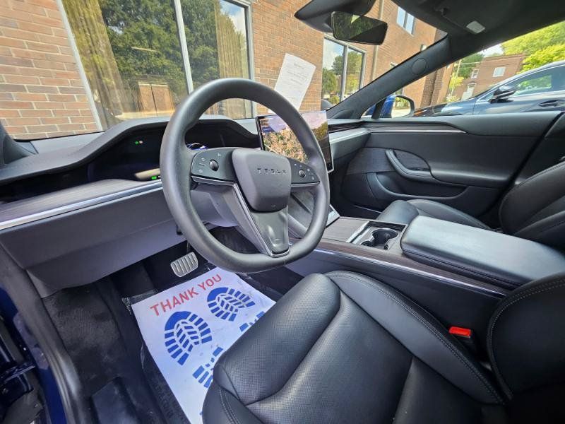 Used 2024 Tesla Model S AWD/4WD image 38