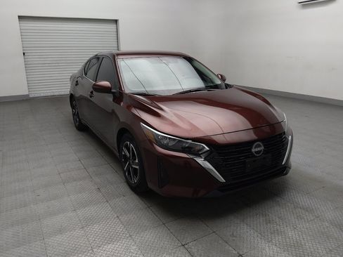 Used 2025 Nissan Sentra SV FWD image 13