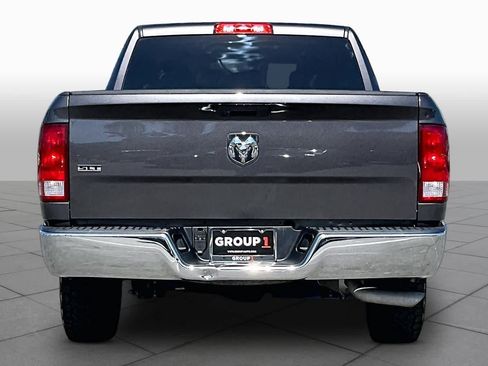 Used 2022 RAM 1500 Classic SLT RWD image 8