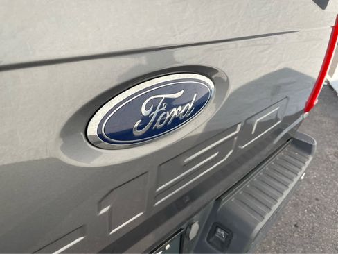 Used 2023 Ford F150 XLT image 8