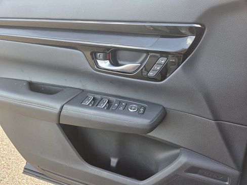 Used 2024 Honda CR-V EX-L image 17