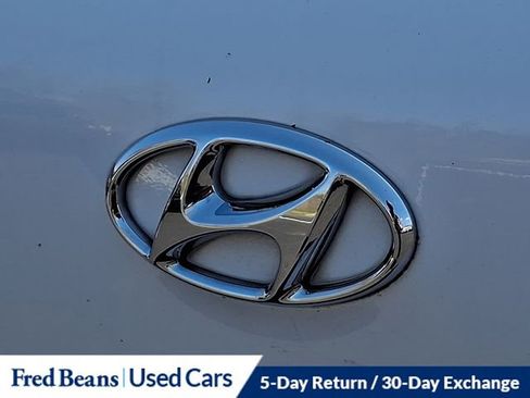 Used 2018 Hyundai Tucson SE image 32