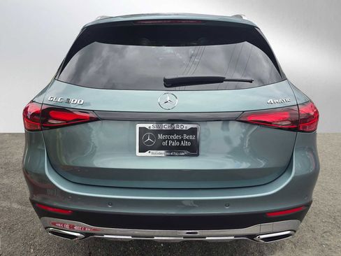 Used 2026 Mercedes-Benz GLC 300 4MATIC image 4