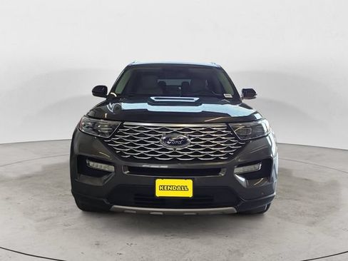 Used 2020 Ford Explorer Platinum w/ Premium Technology Package AWD/4WD image 2