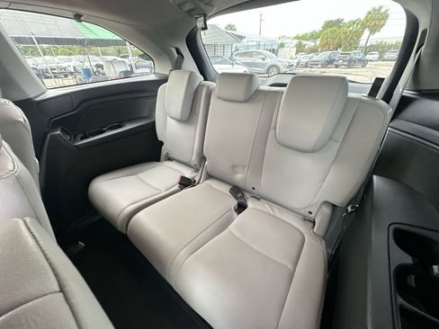Used 2023 Honda Odyssey EX-L image 27