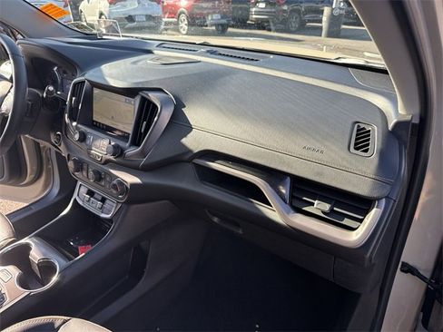 Certified 2022 GMC Terrain AT4 w/ Infotainment Package II image 28