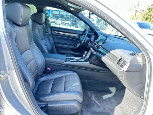Used 2020 Honda Accord Sport image 17