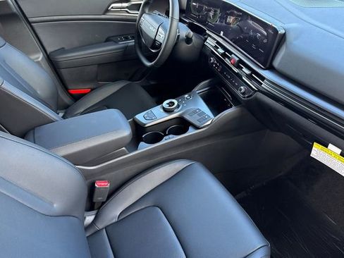 New 2026 Kia Sportage EX w/ EX Panoramic Sunroof Package image 19