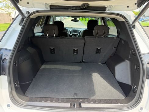 Used 2019 Chevrolet Equinox LT AWD/4WD image 39