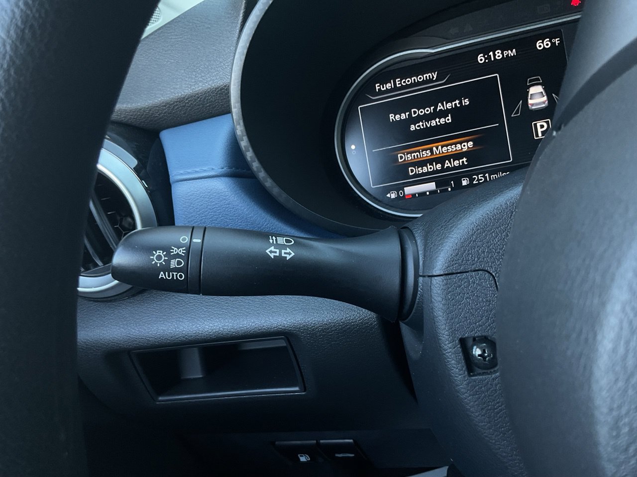 Used 2025 Nissan Versa SV w/ Trunk Package FWD image 34
