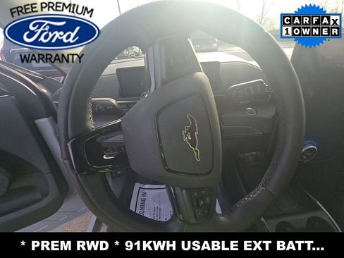 Used 2022 Ford Mustang Mach-E Premium image 12
