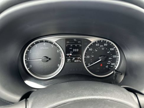 Used 2024 Nissan Kicks S FWD image 12