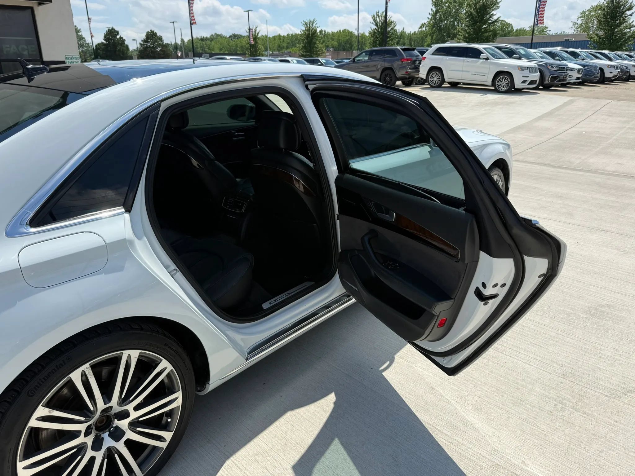 Used 2016 Audi A8 L 3.0T w/ Executive Package AWD/4WD image 22