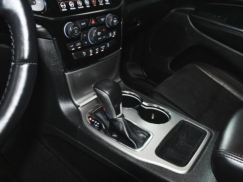 Used 2021 Jeep Grand Cherokee Laredo X image 32