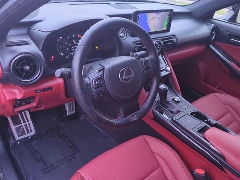 Used 2023 Lexus IS 500 image 13