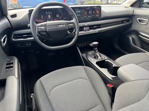Certified 2025 Kia K4 FWD image 15