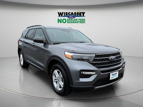 Used 2023 Ford Explorer XLT w/ Equipment Group 202A AWD/4WD image 1