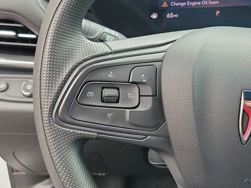 Used 2025 Buick Envista Preferred FWD image 24