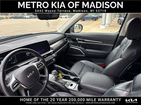 Used 2023 Kia Telluride S AWD/4WD image 15