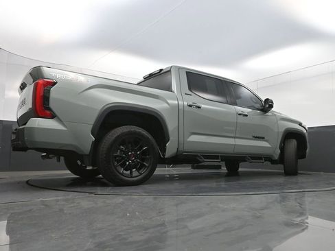Used 2024 Toyota Tundra Limited w/ TRD Off-Road Package AWD/4WD image 33