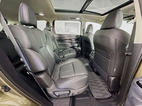 New 2026 Subaru Ascent Touring AWD/4WD image 34