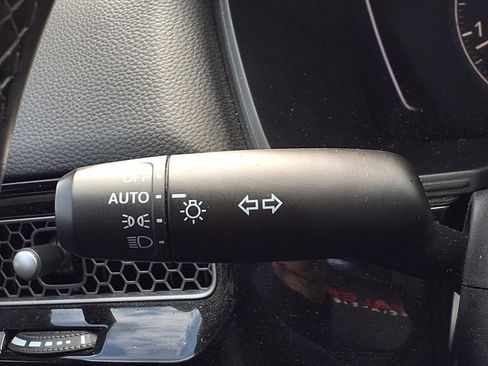Used 2025 Honda Civic Sport image 13
