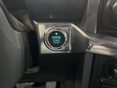 Used 2021 Ford F150 Lariat image 19