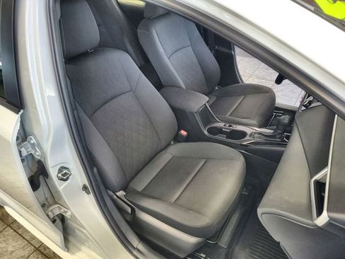 Used 2024 Toyota Corolla LE FWD image 24