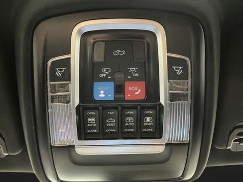 New 2026 RAM 1500 Laramie AWD/4WD image 33