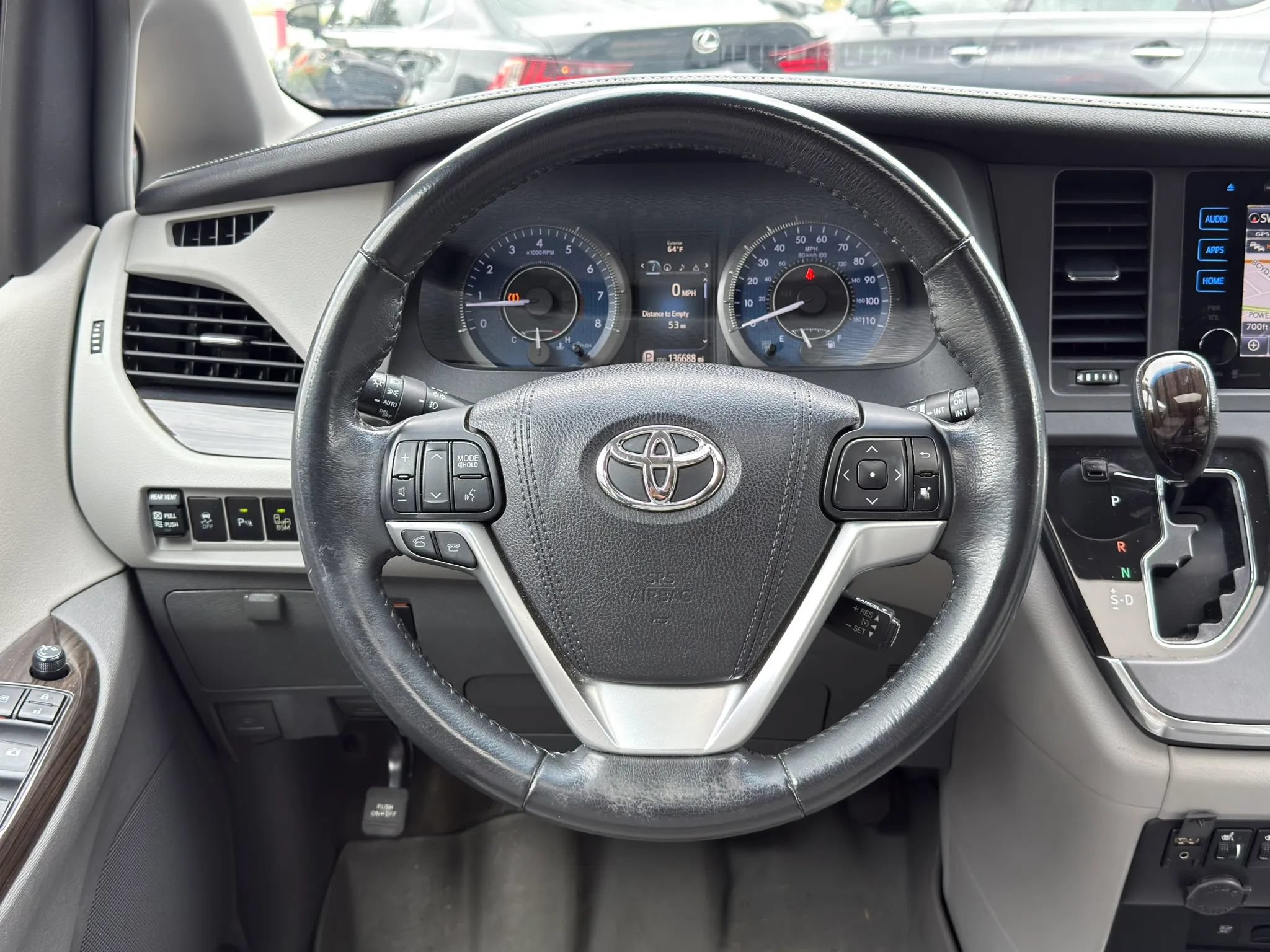 Used 2017 Toyota Sienna XLE Premium FWD image 23