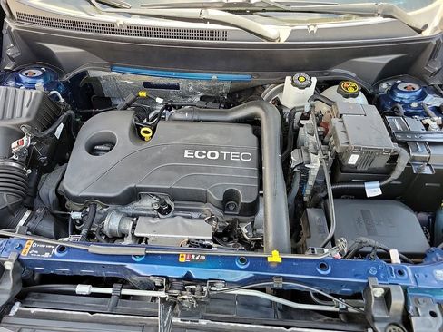 Used 2022 Chevrolet Equinox LS AWD/4WD image 13