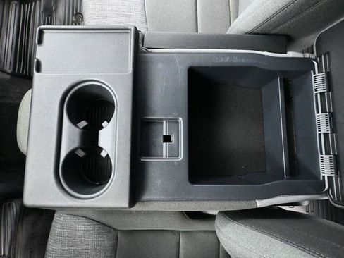 Used 2024 Ford F250 XLT w/ FX4 Off-Road Package image 35