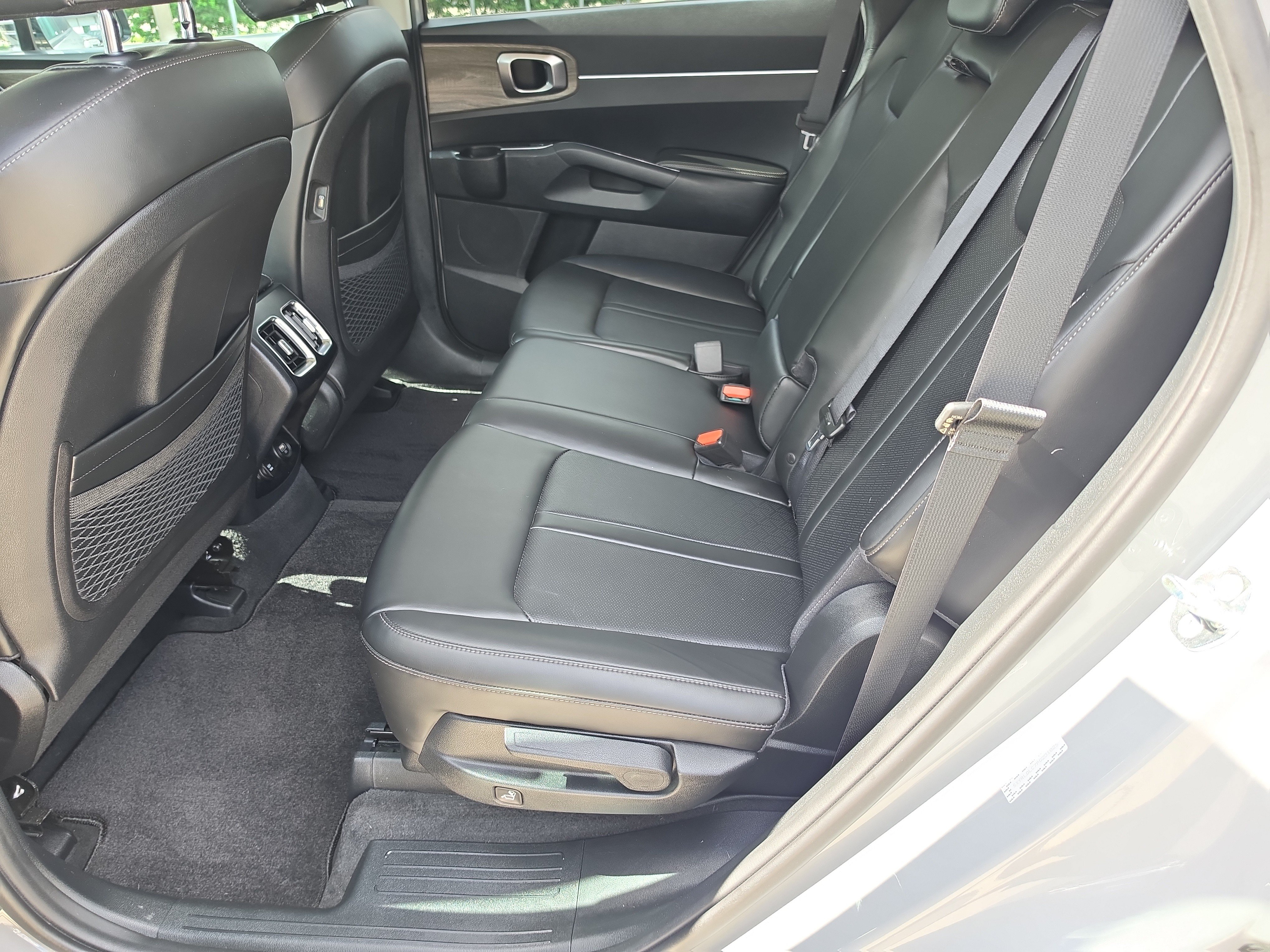 Certified 2023 Kia Sorento S AWD/4WD image 16
