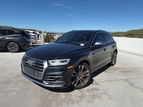 Used 2018 Audi SQ5 Prestige image 3