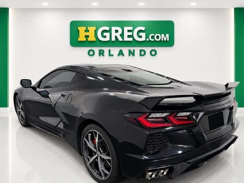 Used 2022 Chevrolet Corvette Stingray Premium Cpe w/ Z51 Performance Package RWD image 2