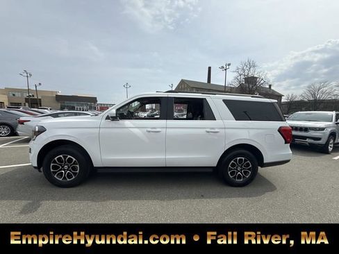 Used 2024 Ford Expedition Max XLT AWD/4WD image 11